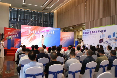 20251020940353.jpg 640.jpg